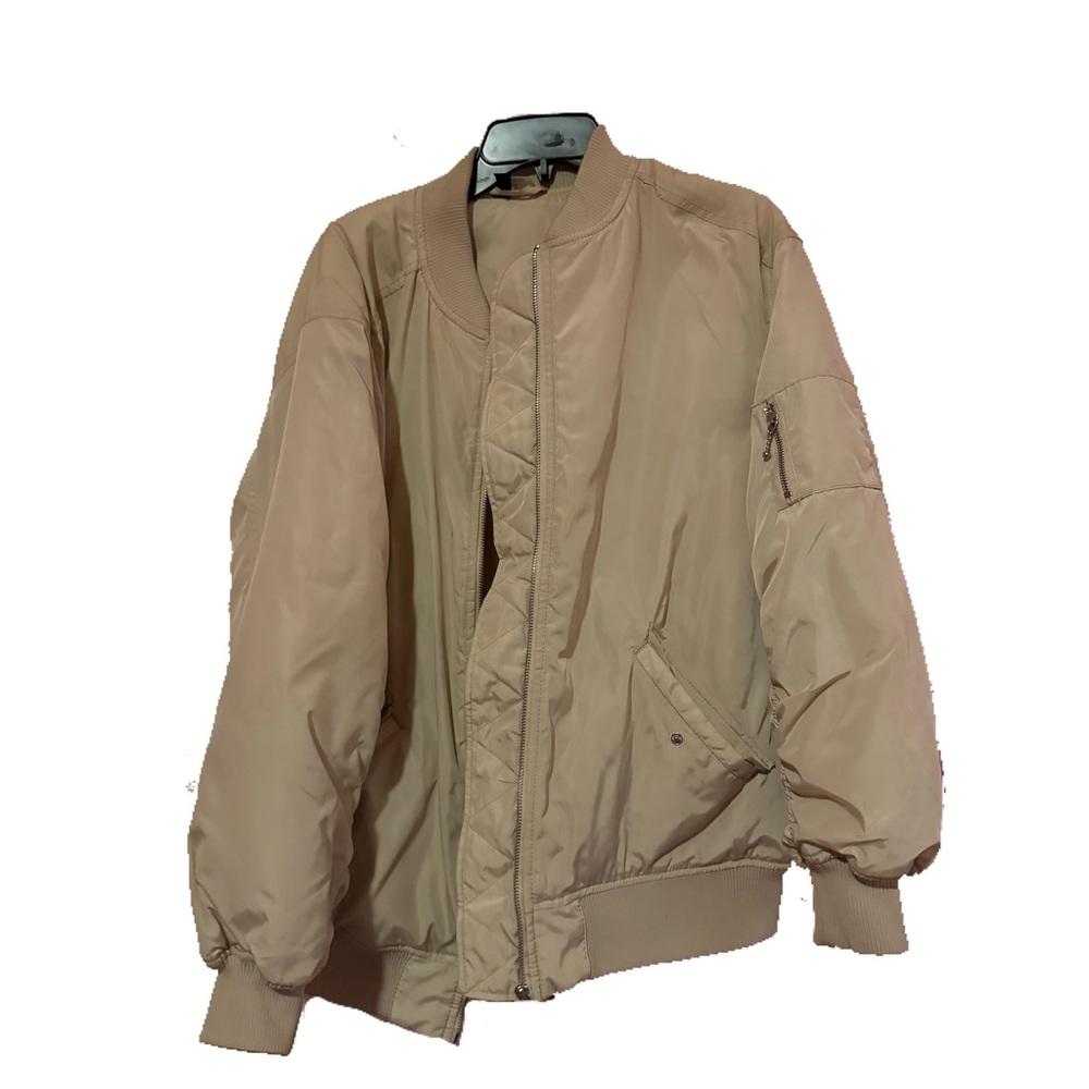 Women’s H&M cream puffer jacket coat size small